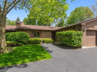 1758 Jefferson Ave, Glenview, IL