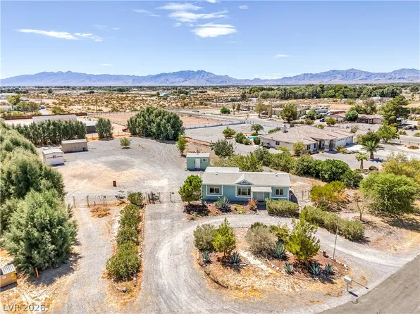 251 E Melanie Cir, Pahrump, NV 89060
