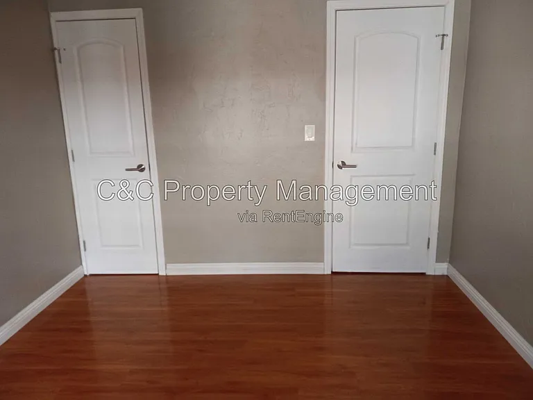 116 Maple St #2 — Photo 4
