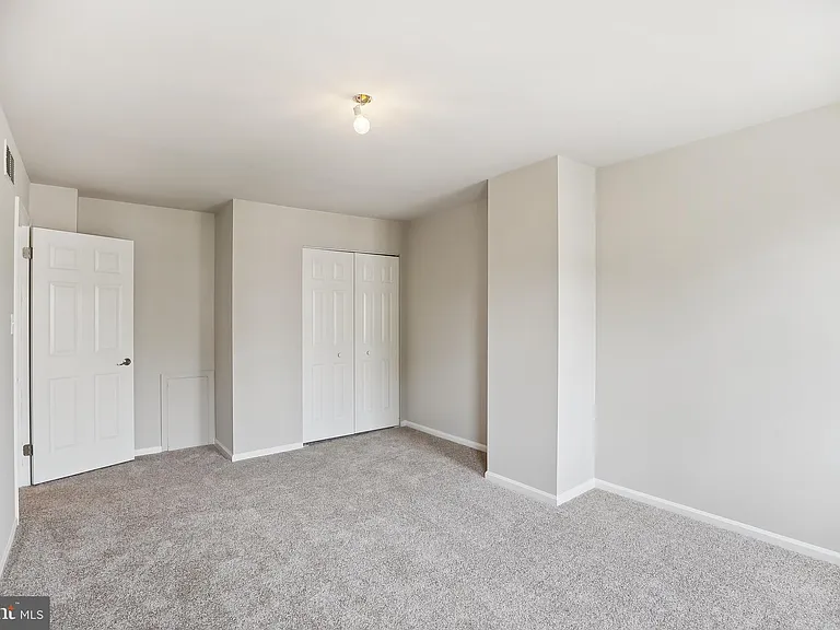 5400 Wissahickon Ave #6 — Photo 24