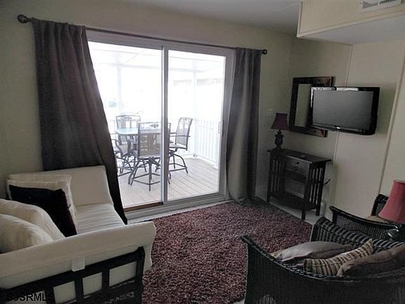 4th image of 114 82nd St #Sea