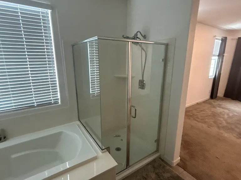 2472 Sweetbay Cir — Photo 10