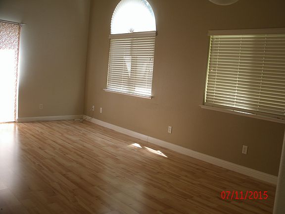 3rd image of 774 Shasta Oaks Ct