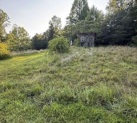 3rd image of 401 Calaway Ridge Rd