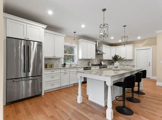 15-19 S Gate Park, Newton, MA 02465
