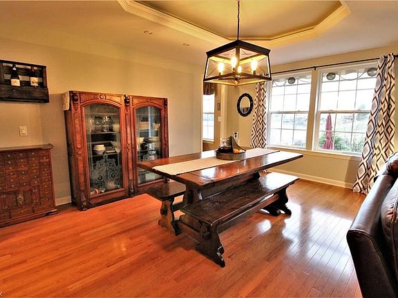4th image of 5050 Lake Point Ct #17