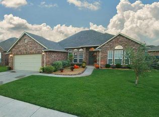 16801 La Paloma Ln, Edmond, OK 73003