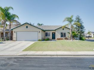 12617 Mauna Loa Ave, Bakersfield, CA