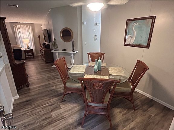 4th image of 10561 Lake Loop Rd #37-M
