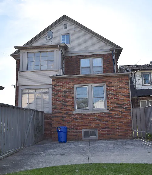 1652 Victoria Ave #MAIN — Photo 26