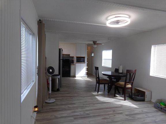 4th image of 3965 Sheraton Circle