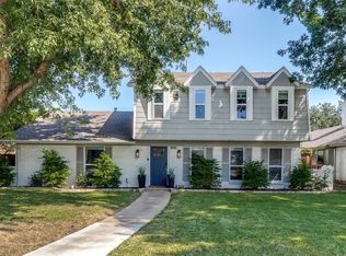 9243 Moss Farm Ln, Dallas, TX 75243