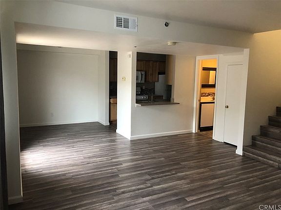 4th image of 2495 S Village Green Dr
