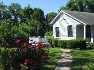 93 S Main St, Cohasset, MA 02025