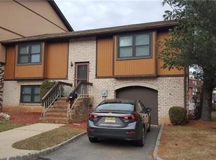 2301 Merrywood Dr, Edison, NJ 08817