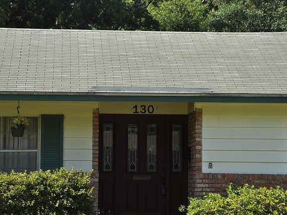 2nd image of 130 W Oak St