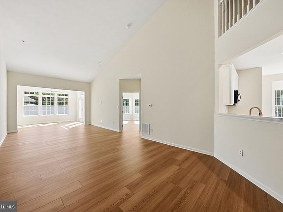 4th image of 16702 Tortola Dr