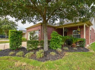 838 Honeysuckle Vine Dr, Rosenberg, TX 77469