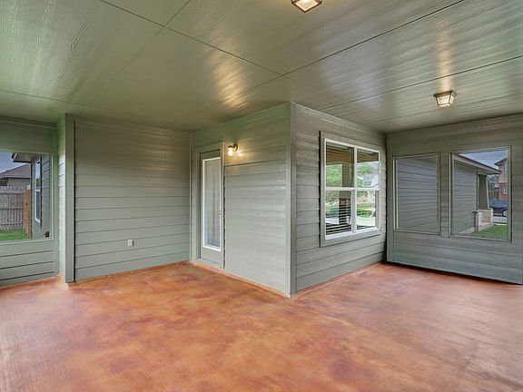 2nd image of 508 MAGNOLIA WIND