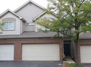 833 Asbury Dr, Aurora, IL 60502