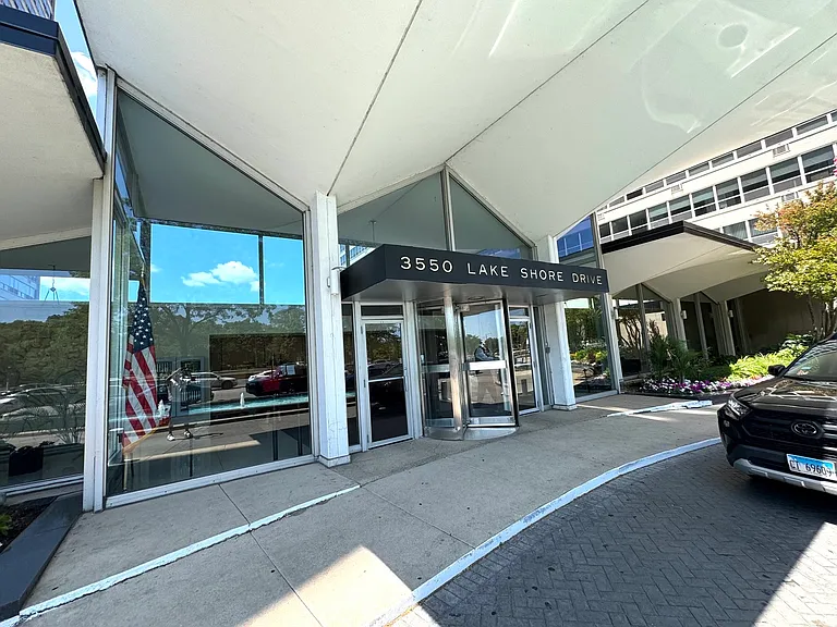 3550 N Lake Shore Dr #919 — Photo 1