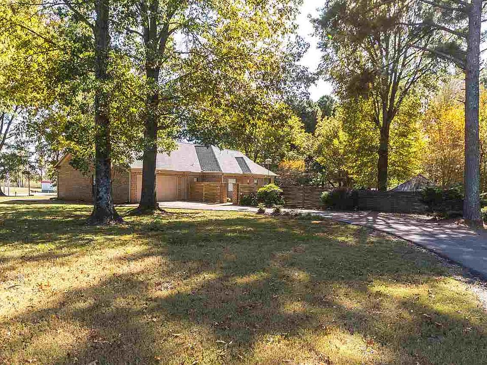 1st image of 45 Charles Pl