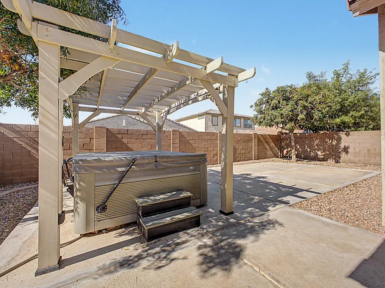 2694 E Runaway Bay Pl — Photo 29