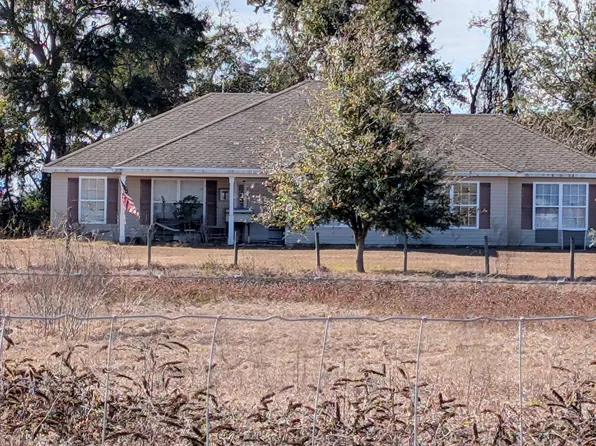 13350 NW 3rd Ter, Trenton, FL 32693