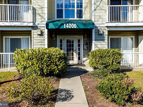 4th image of 14000 Farnsworth Ln APT 3403