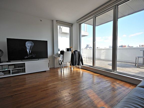 4th image of 153 Essex St APT 6A