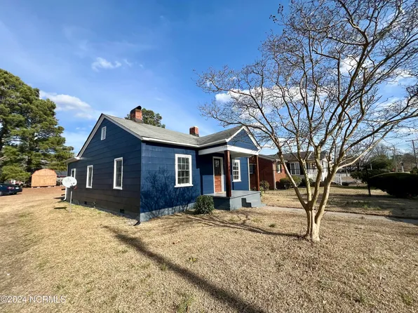 114 Peele Street, Williamston, NC 27892