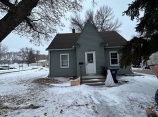 310 South St, Morris, MN 56267