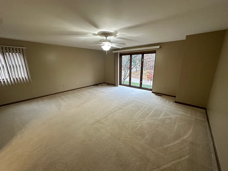 6473 Red Oak Dr — Photo 31
