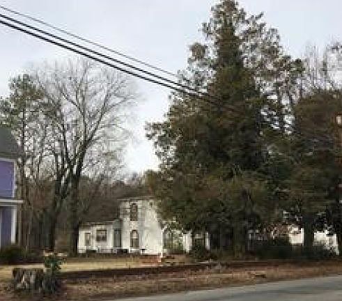 2nd image of 703 Windsor Ave