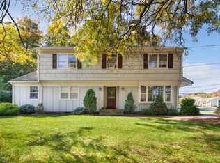 979 Littleton Rd, Parsippany, NJ 07054