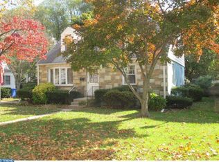 8 Memorial Ave, Palmyra, NJ 08065