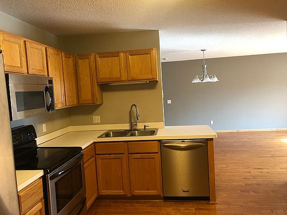 5th image of 11544 Elmwood Ave N