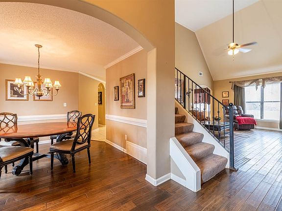 3rd image of 7724 Elpine Gray Dr