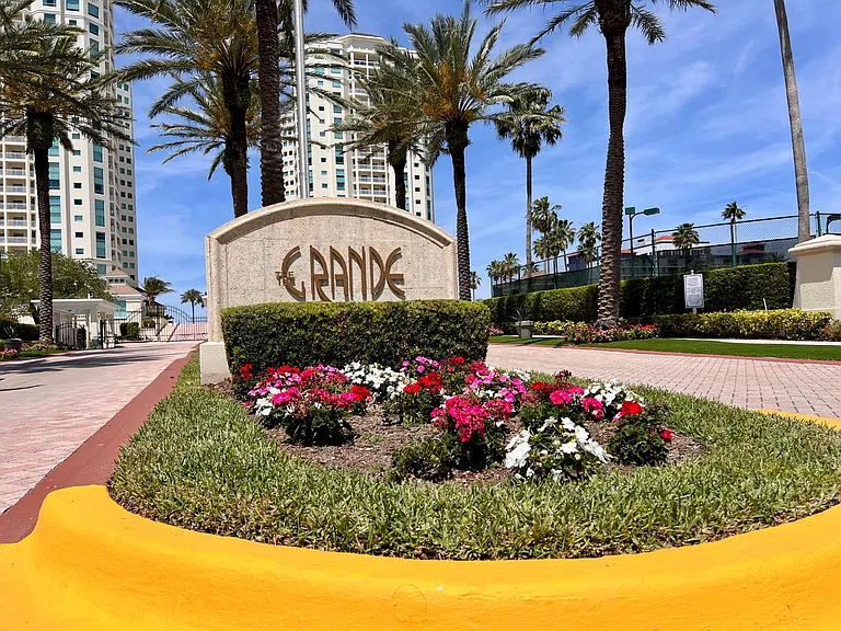 1180 Gulf Blvd #306 — Photo 4