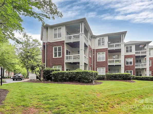 921 Northeast Dr, Davidson, NC 28036