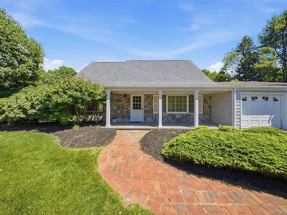1st image of 139 Sycamore Circle