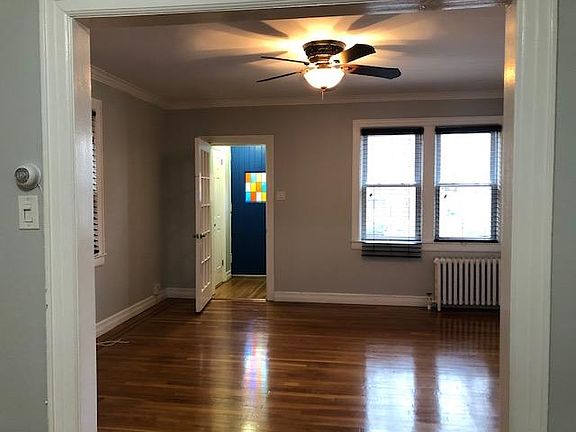 4th image of 29 King Ave
