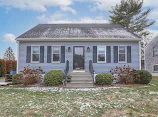 908 Thorndike St, New Bedford, MA 02745