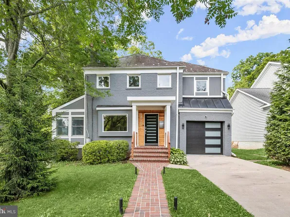 5810 Massachusetts Ave, Bethesda, MD 20816