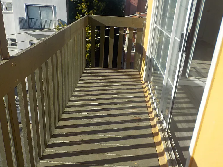 130 Catamaran St #9 — Photo 32