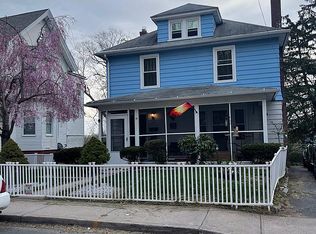 32 Burr Ave, Middletown, CT 06457