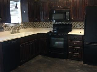 1402 S 12th St, Waco, TX 76706