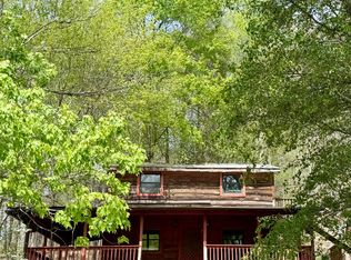 4273 Possum Hollow Rd, Cosby, TN 37722