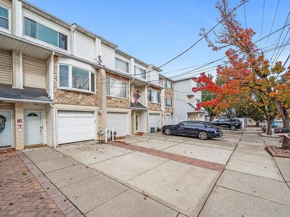 125 Wirt Avenue image 3 of 17