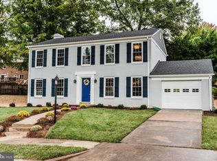 1833 Clifdale Ct, Vienna, VA 22182